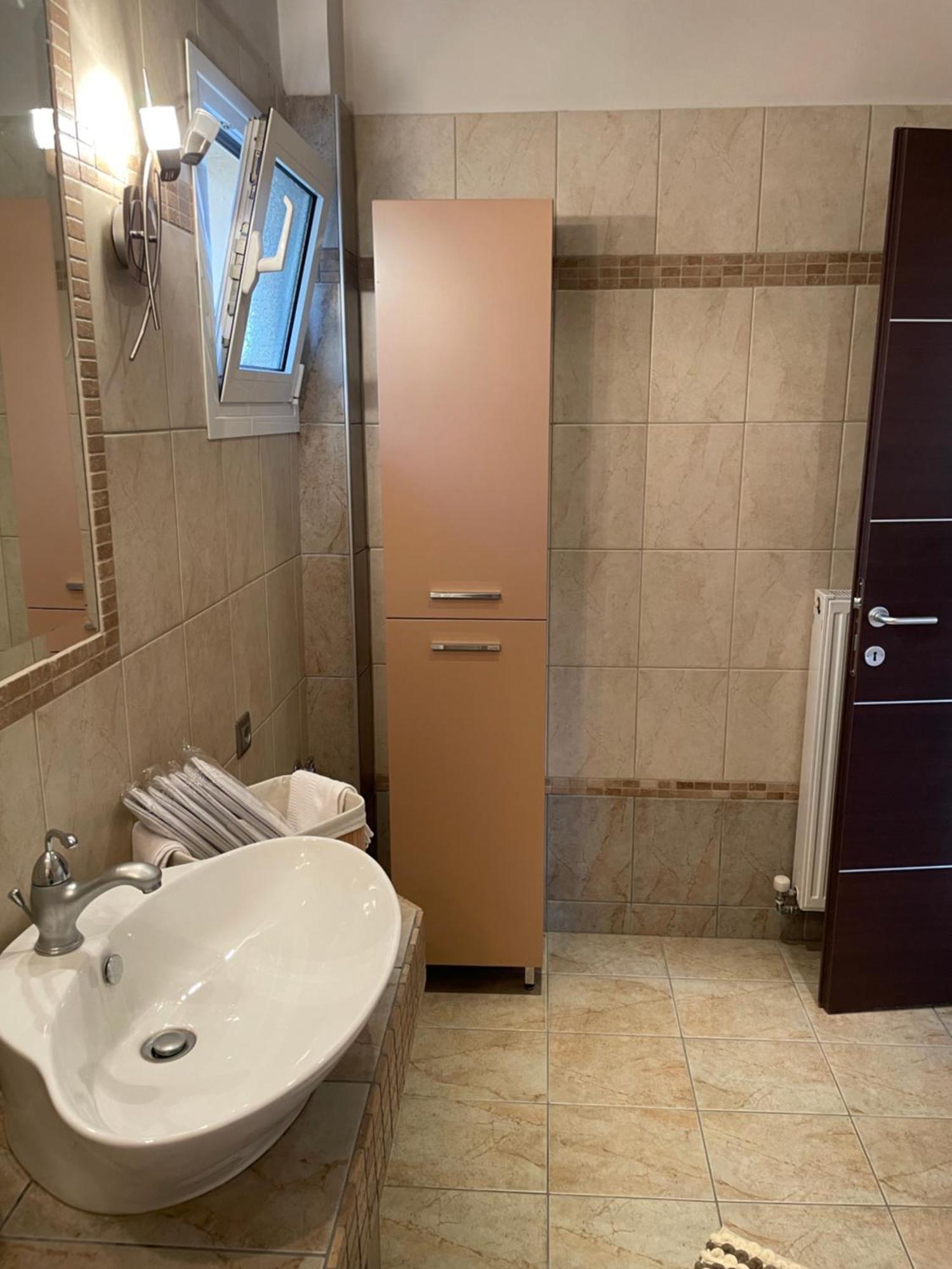 Guest House Gn Науса-Иматьяс Экстерьер фото